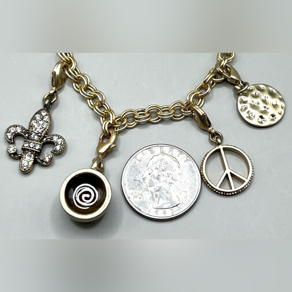 NWT lia sophia Charm bracelet with 4 removable charms, 8”, matte gold, Cute! - Picture 9 of 12